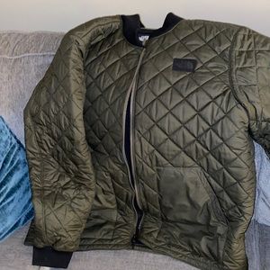 Men’s North Face Jacket.
